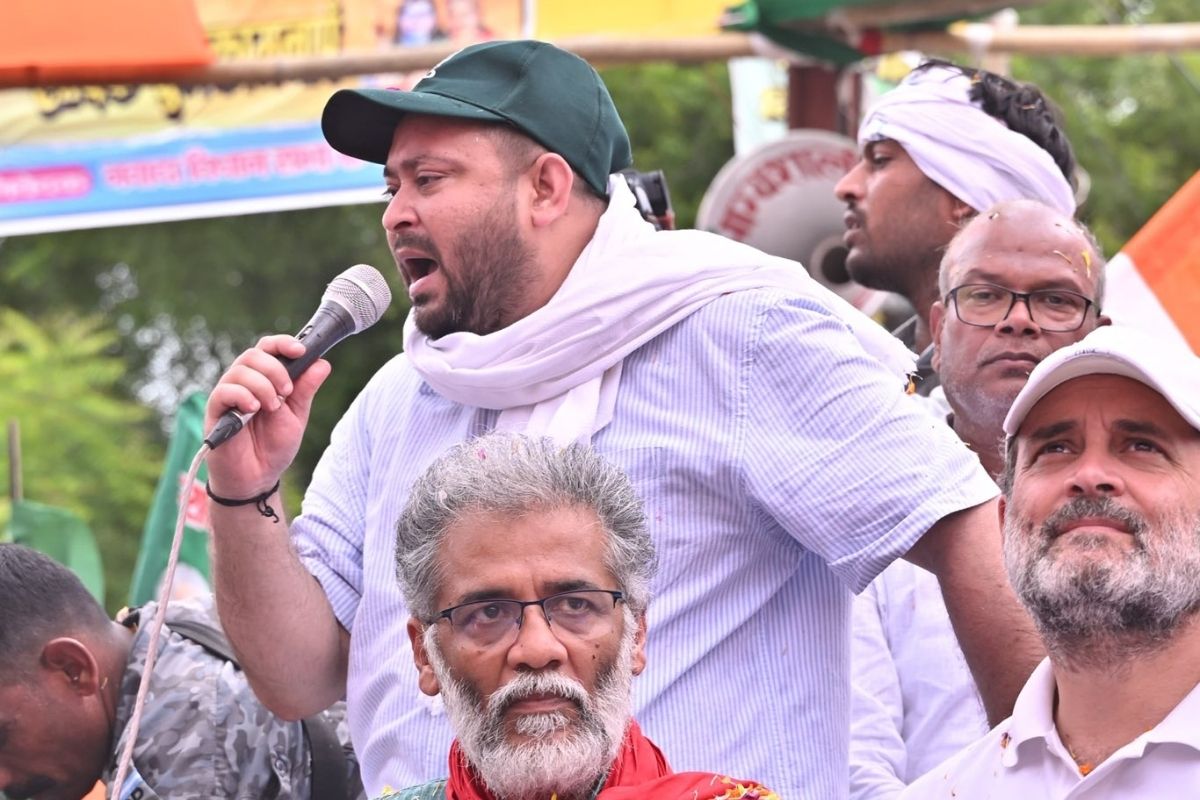 राहुल गांधी और तेजस्वी यादव ने नवादा में भरी हुंकार, बोले–“एक बिहारी सब पर भारी”