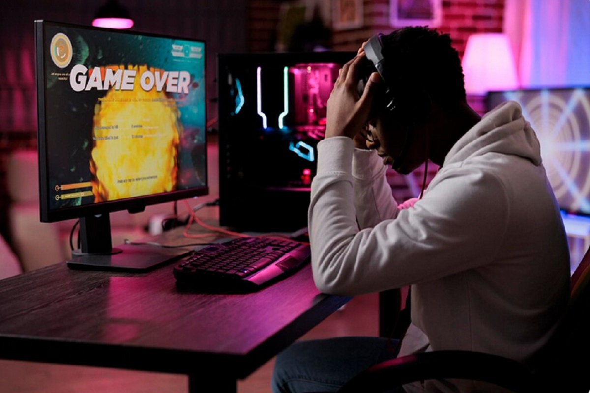 Online Gaming Law 2025: अब ऑनलाइन गेमिंग से कमाई पर होगी सीधी सजा, 1 करोड़ रुपये का जुर्माना