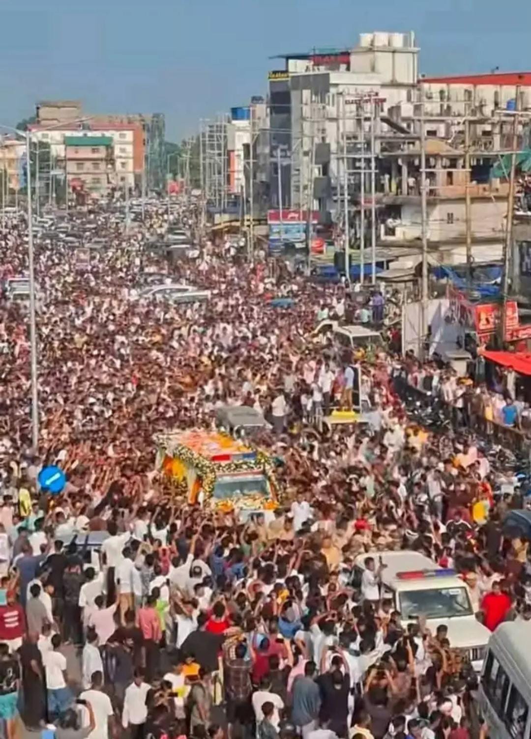 जुबिन गर्ग की अंतिम विदाई: जनसैलाब ने बनाया विश्व रिकॉर्ड, लिम्का बुक ऑफ रिकॉर्ड्स में हुआ दर्ज