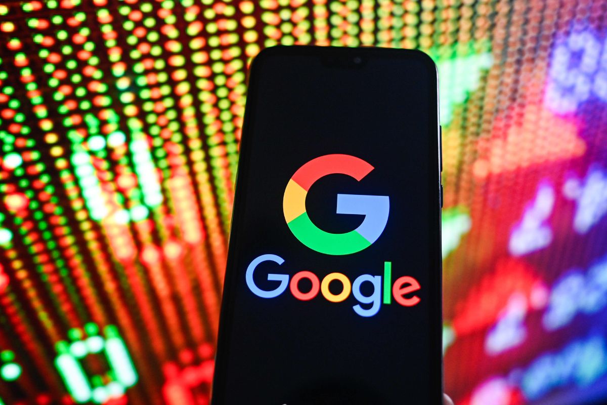 GPS बंद होने के बाद भी Google आपकी लोकेशन कैसे जान लेता है?