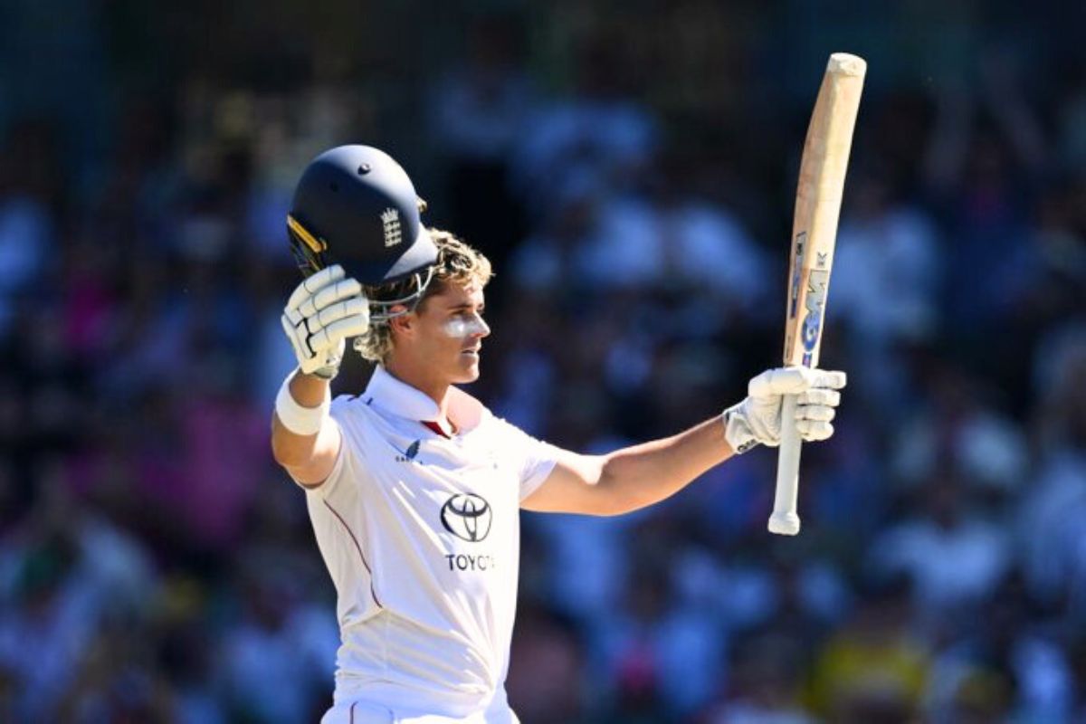 Watch: ऑस्ट्रेलिया के जबड़े से मैच खींचने की कोशिश करने वाला 22 साल का यह लड़का कौन है?