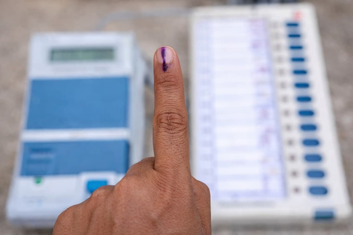 Jharkhand Civic Elections: झारखंड निकाय चुनाव का हो गया शंखनाद, 23 फरवरी को वोटिंग और 27 फरवरी को होगी काउंटिंग